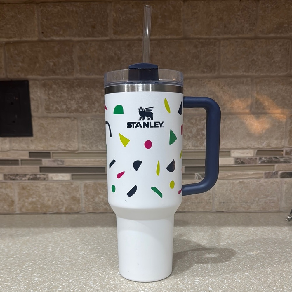 Stanley White Geometric 40oz